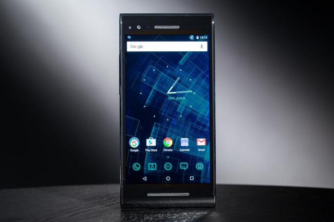 Solarin le Smartphone le plus securise et le plus cher au monde