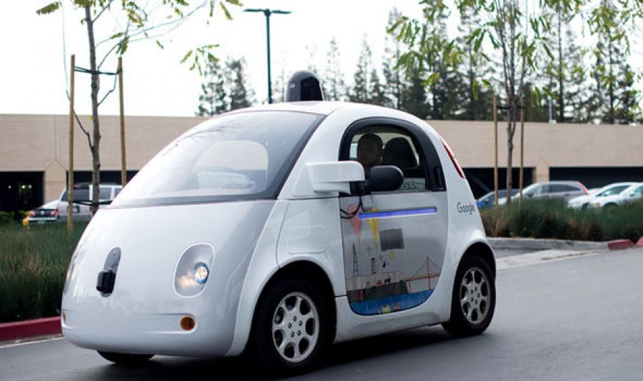 Google abandonnerait de construire entièrement une voiture autonome