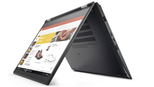 modele de portable 2 en 1 ThinkPad Yoga 370 qui cible le grand public