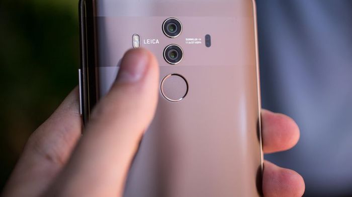 Double capteur arriere signe Leica pour le Huawei Mate 10 Pro