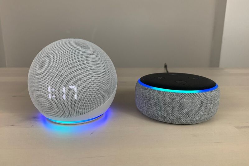 amazon-echo-dot-4-et-amazon-echo-dot-3