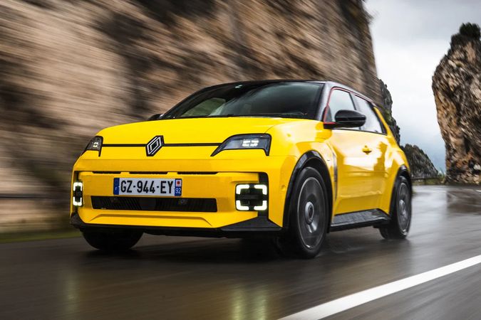 calandre-renault-electrique-5
