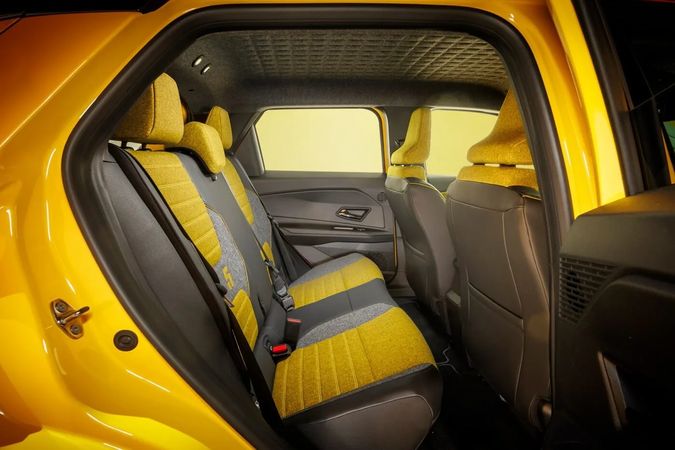 siege-arriere-renault-e-tech-electrique-2