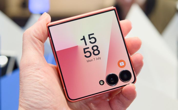 prise-en-main-samsung-galaxy-z-flip-7